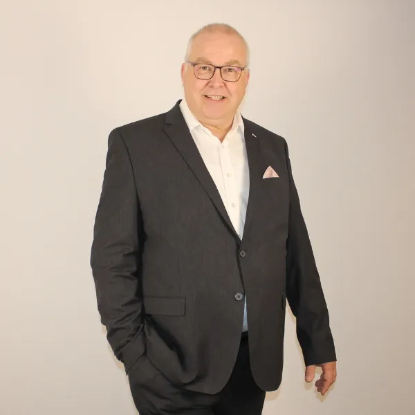 Ansprechpartner - Arndt Mercklein